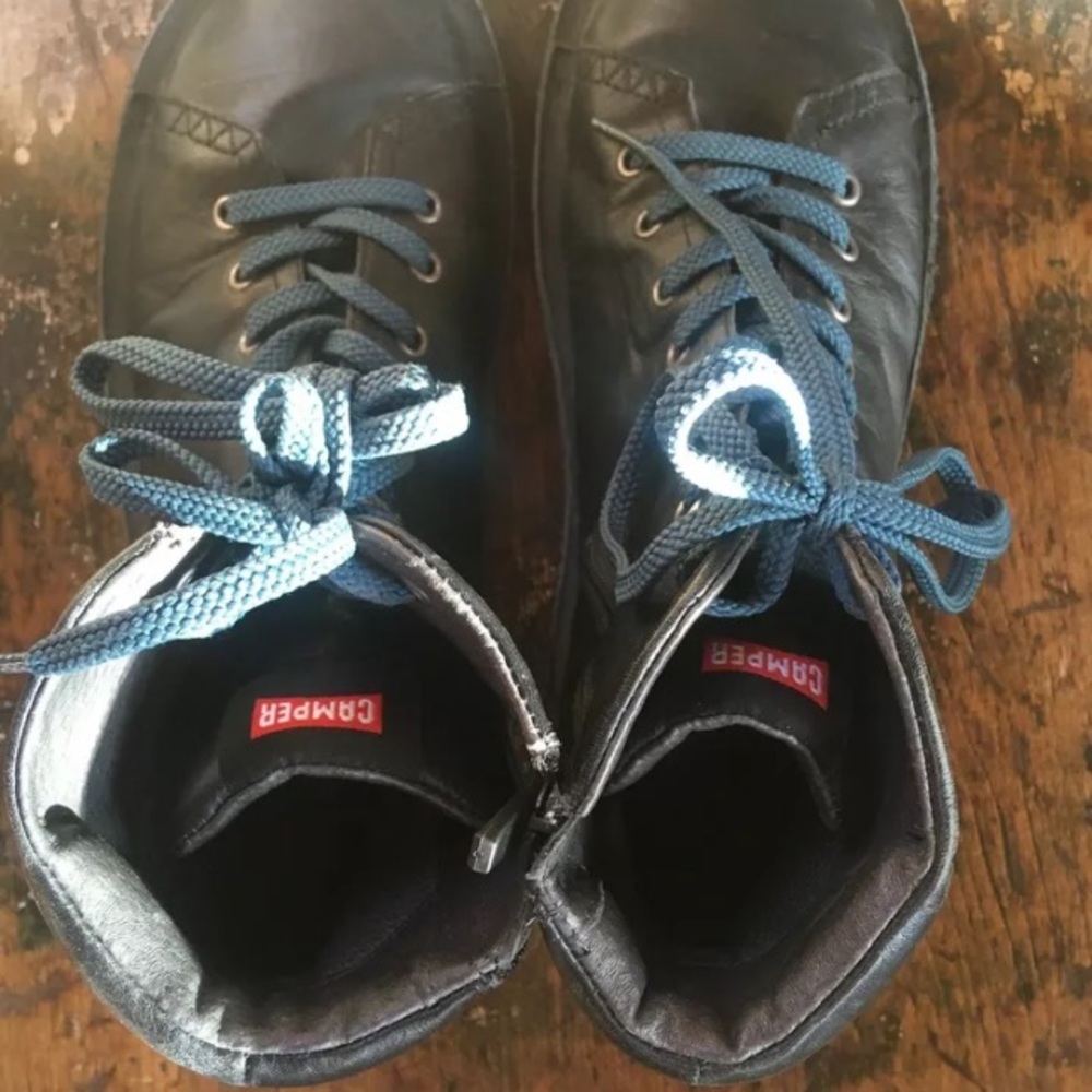 Camper Beetle Hi Lace size 40